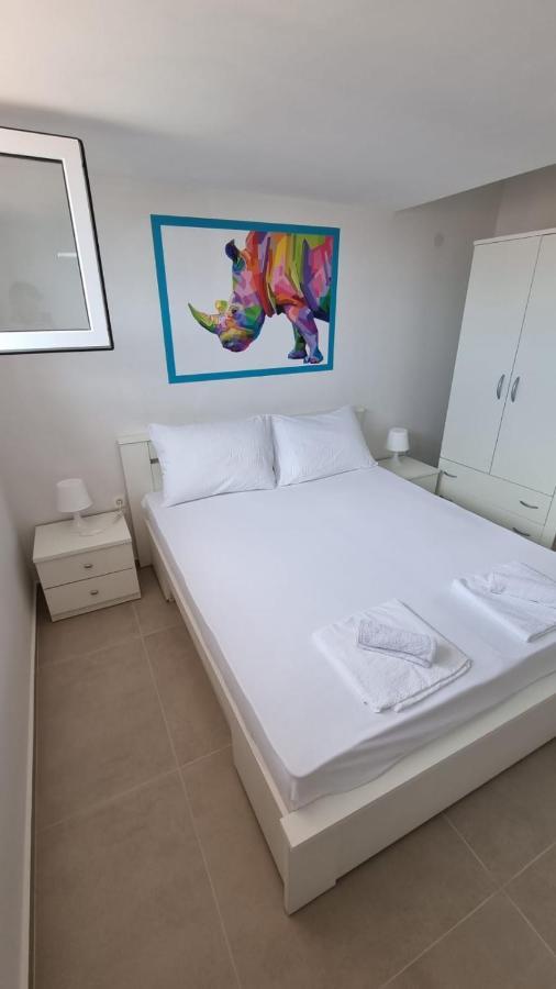 Kings Landing Apartment Novalja Bagian luar foto