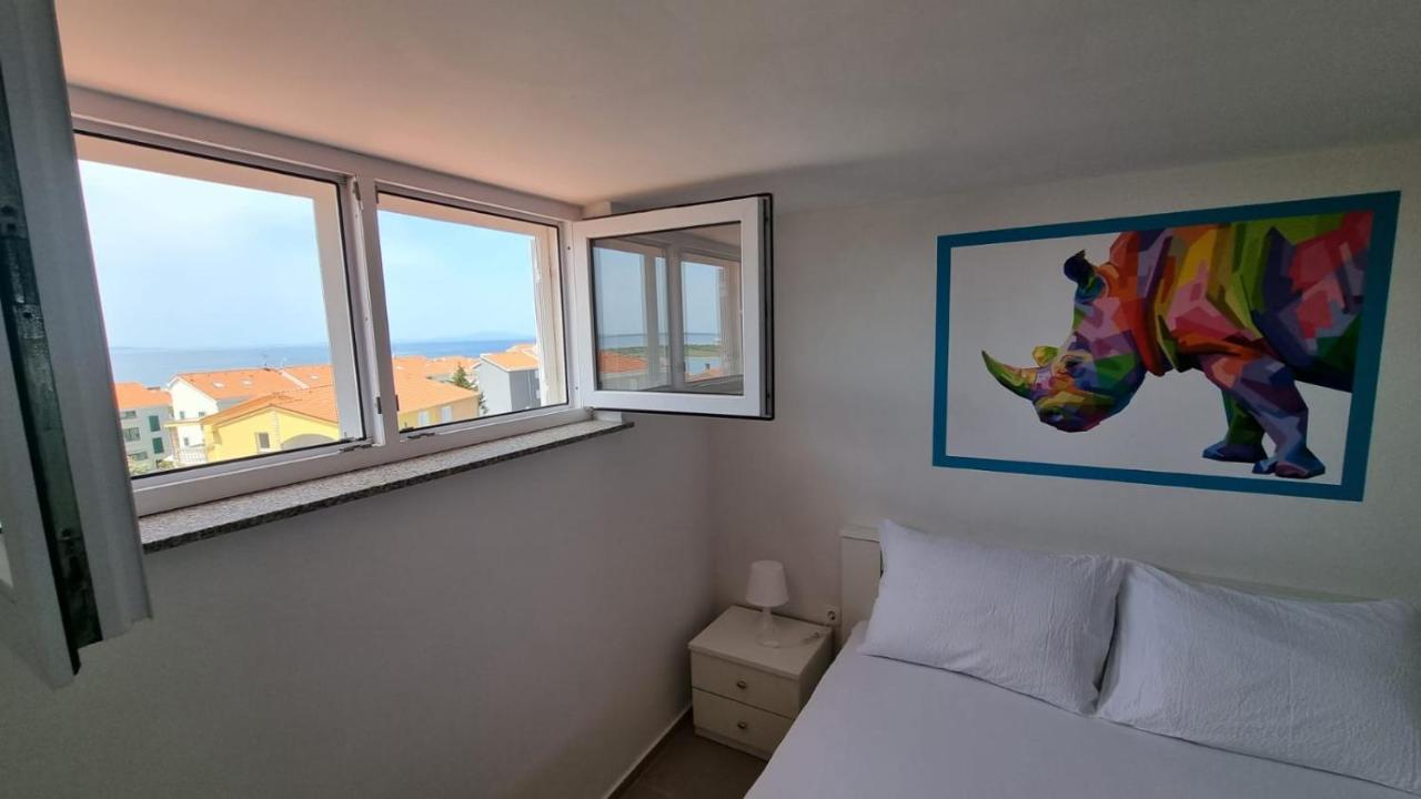 Kings Landing Apartment Novalja Bagian luar foto